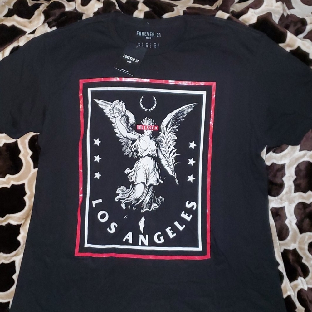 mens graphic tee